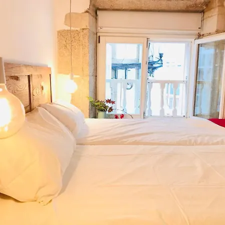 アパート Enjoy The Old Town In A Full Renovated Duplex